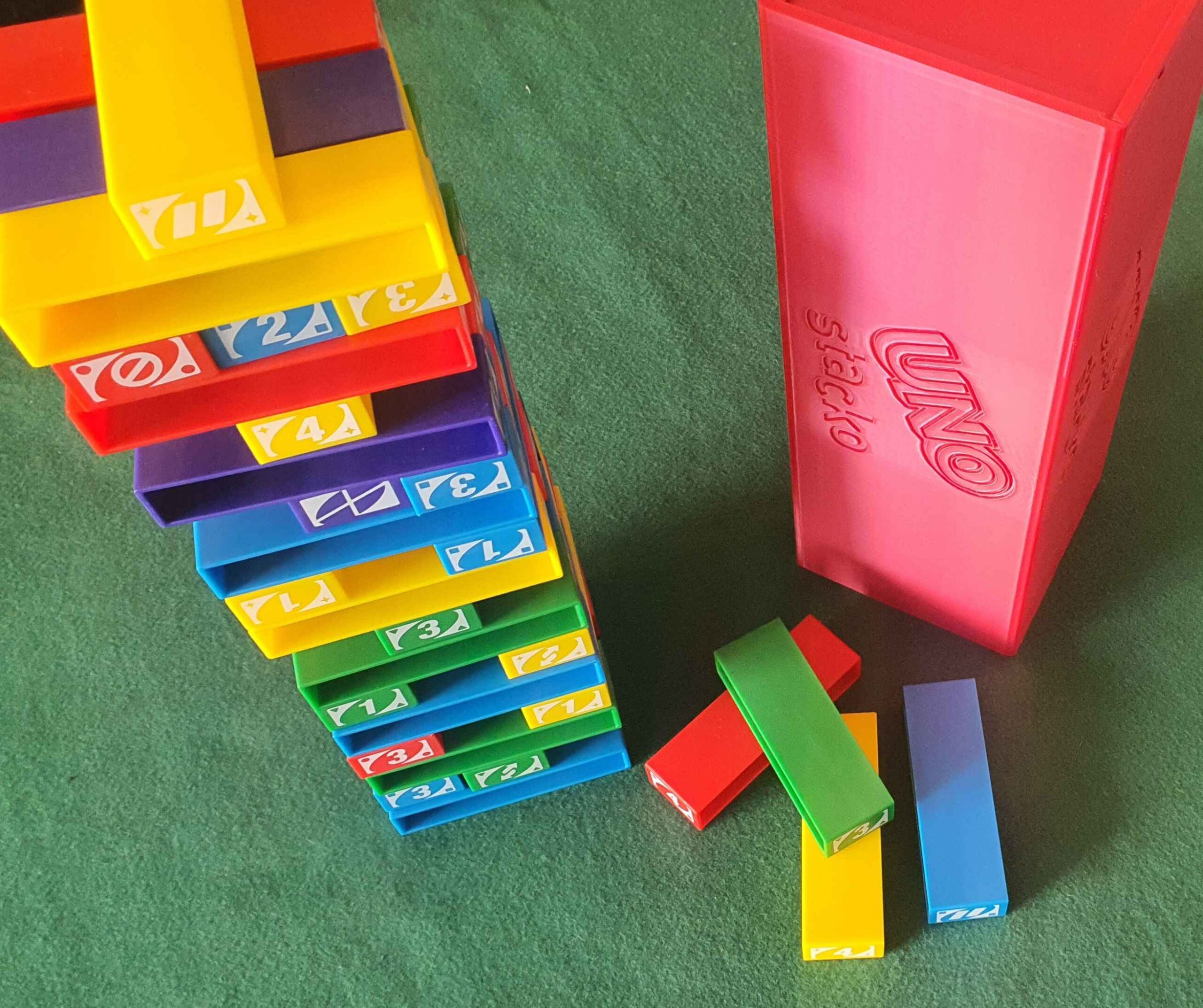 Caixa – UNO Stacko - Galeria